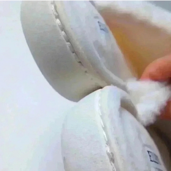 Ellen Tracy Cream Textured Slippers - Picture 5 of 9